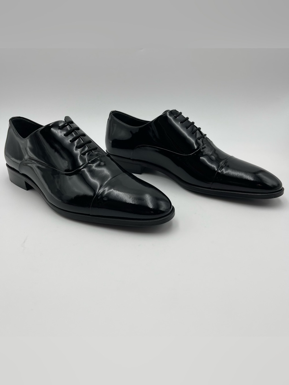 VELLAPAIS Scotland CapToe SZ 12 Black Patent Leather Oxford Dress Shoe MSRP $329